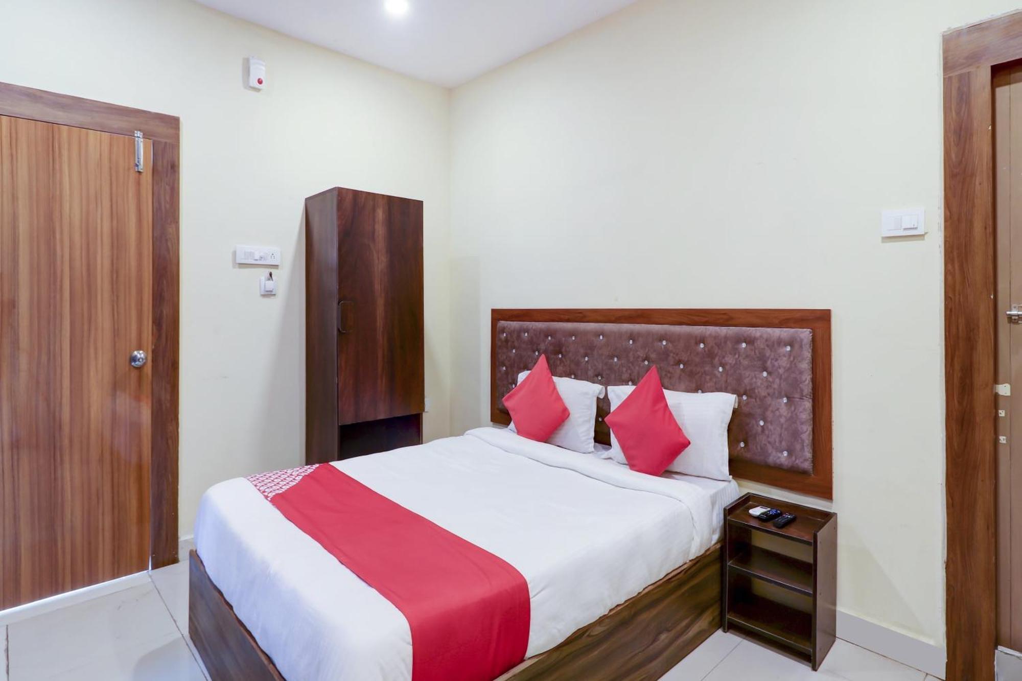 Hotel O Rsquare Elite Sururnagar Zewnętrze zdjęcie