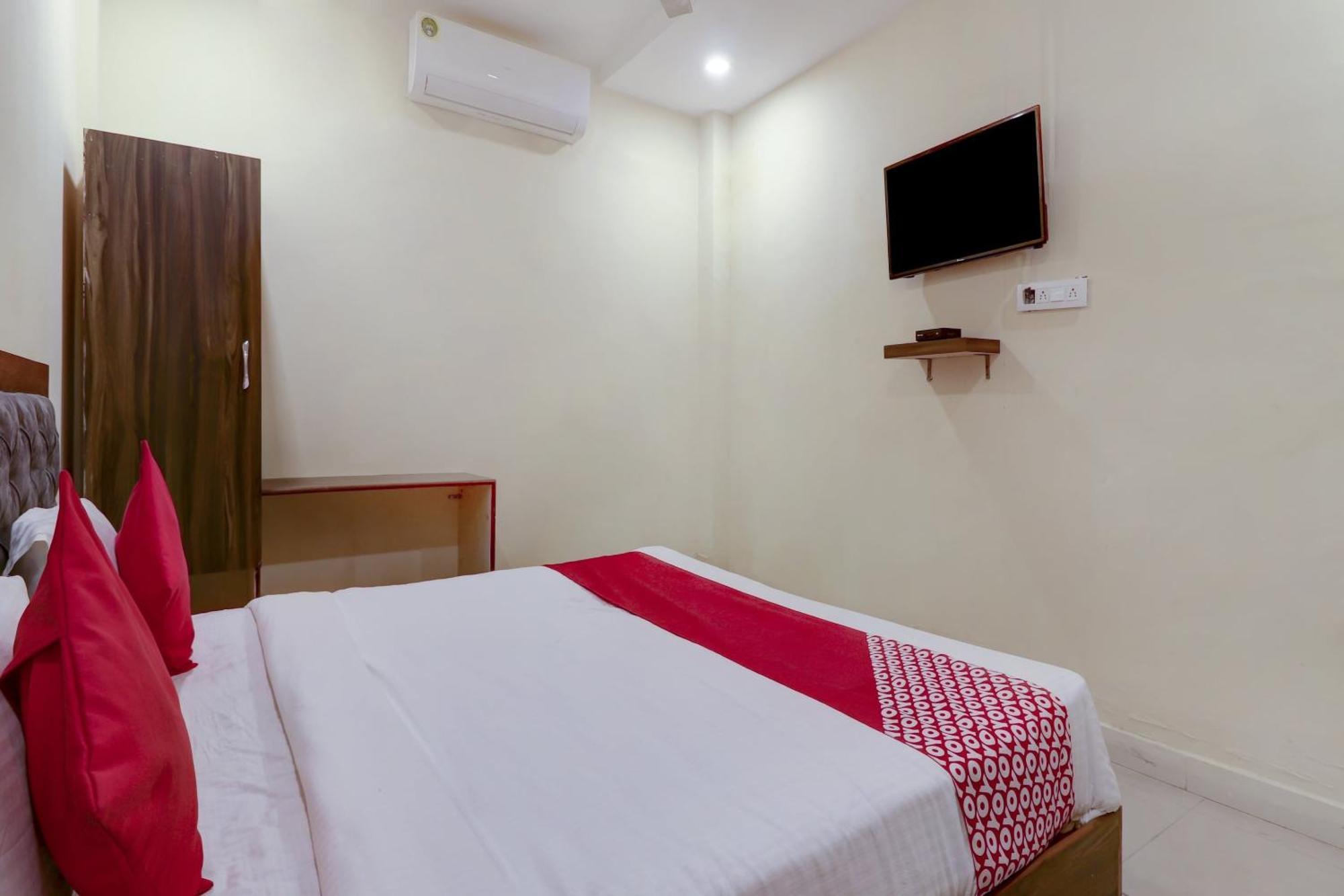Hotel O Rsquare Elite Sururnagar Zewnętrze zdjęcie
